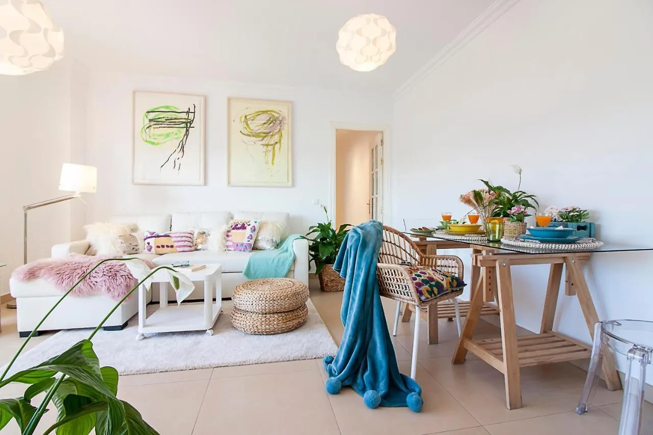 Malaga Center Flat Main Train Station Apartment