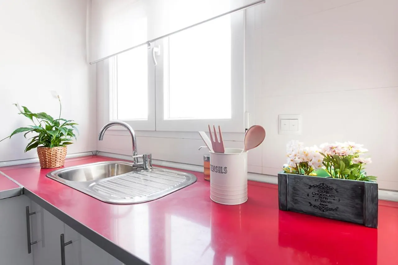 Malaga Center Flat Main Train Station Apartment
