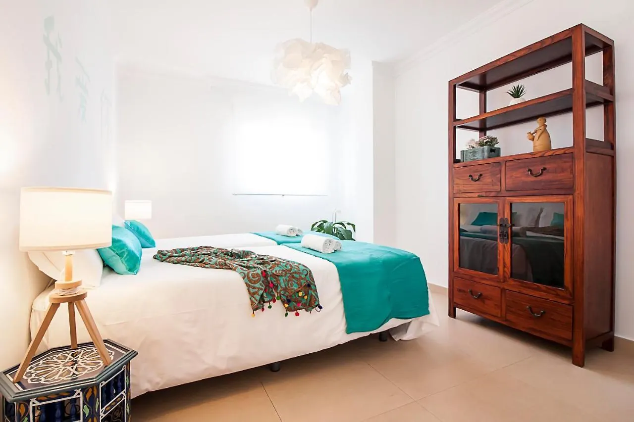 Malaga Center Flat Main Train Station Apartment