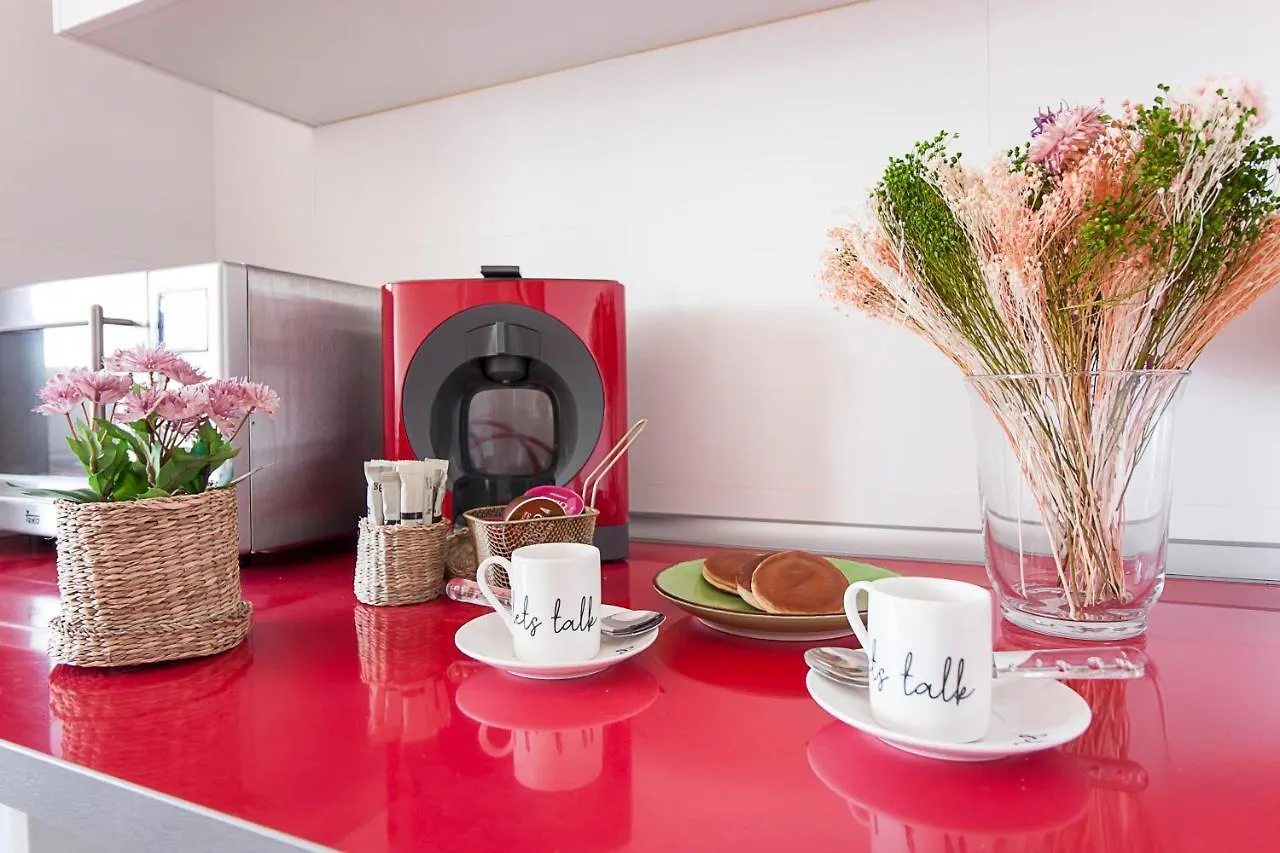 Malaga Center Flat Main Train Station Apartment